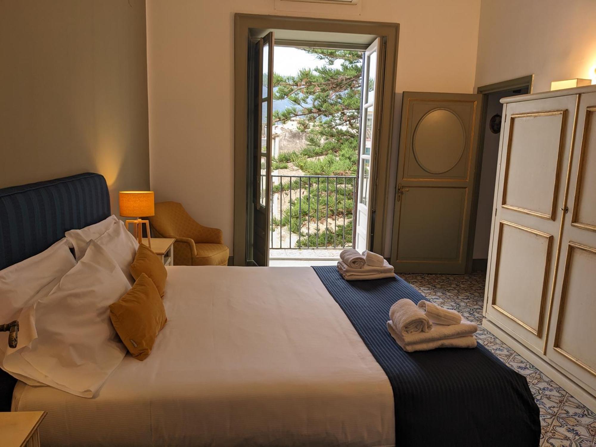 Appartement Ajutamicristo Domus By Domusicily à Palerme Extérieur photo