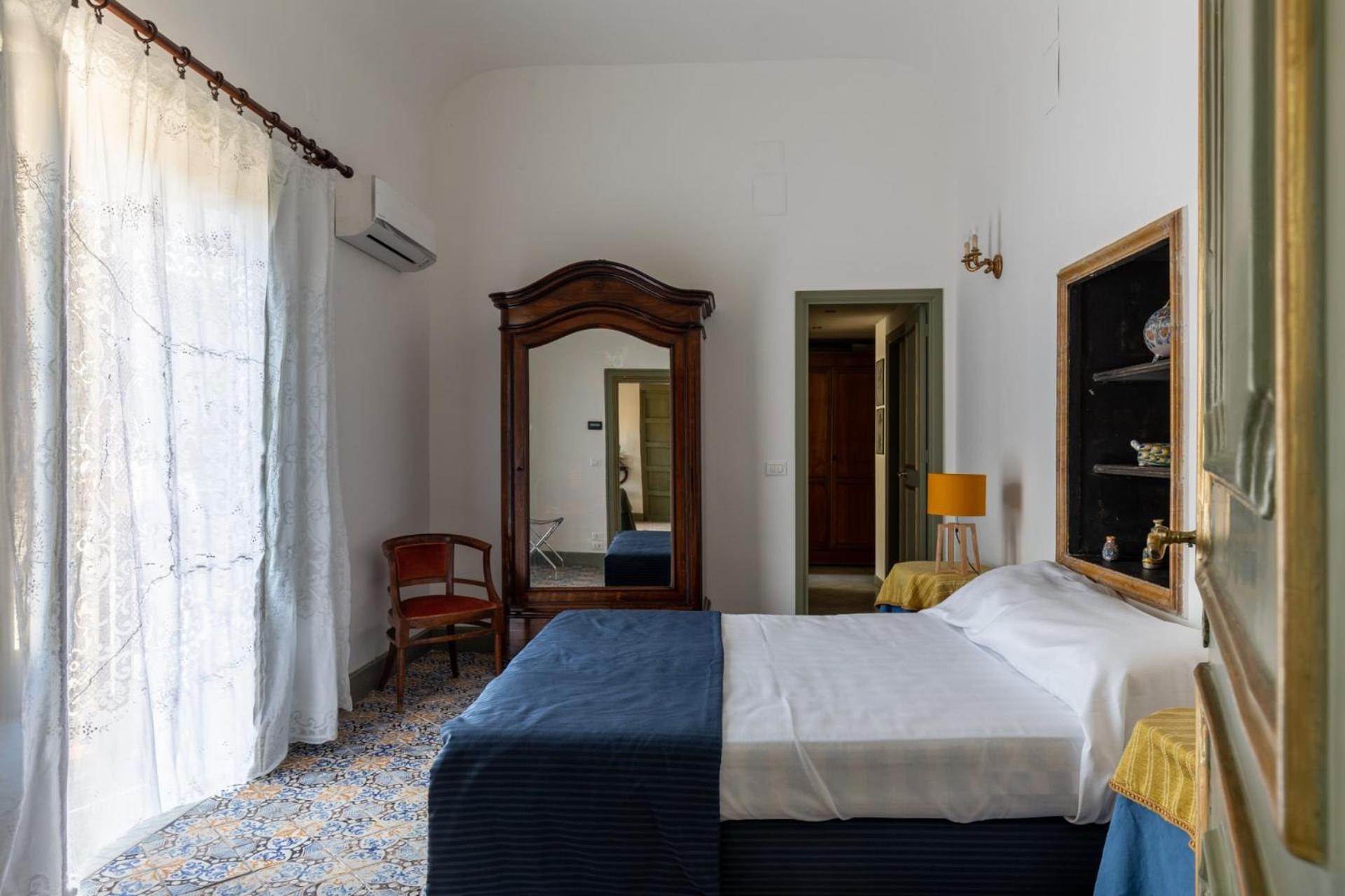 Appartement Ajutamicristo Domus By Domusicily à Palerme Extérieur photo