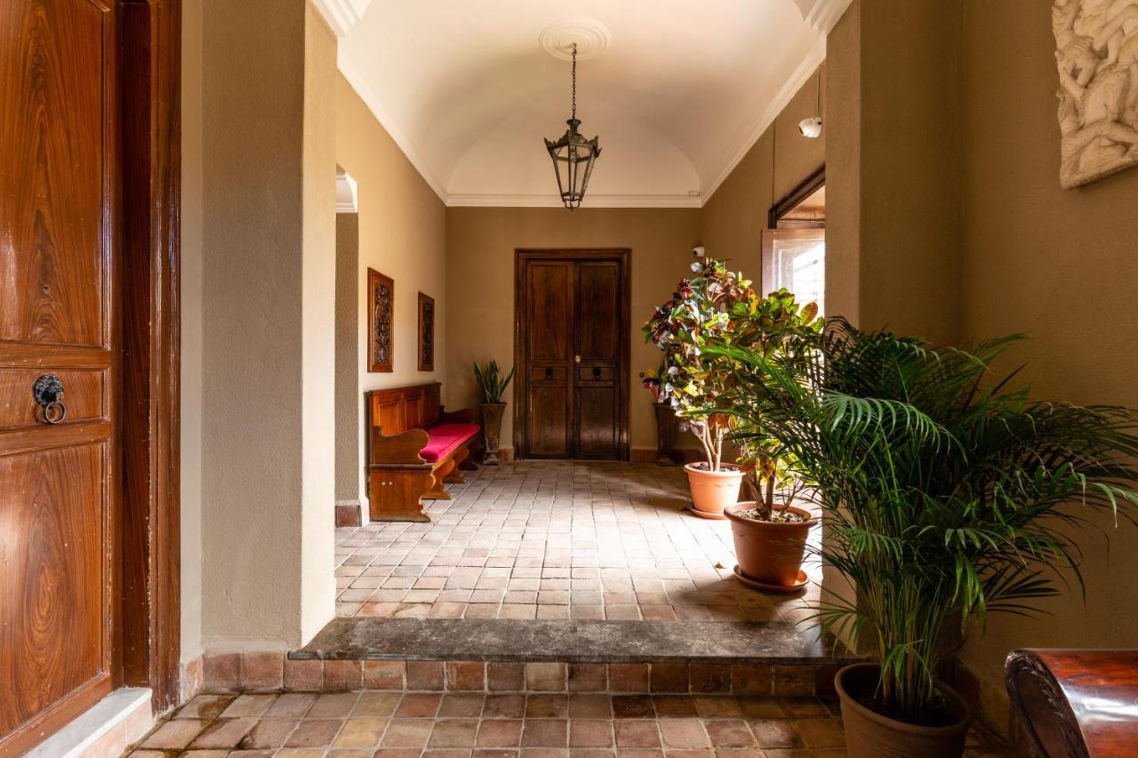 Appartement Ajutamicristo Domus By Domusicily à Palerme Extérieur photo